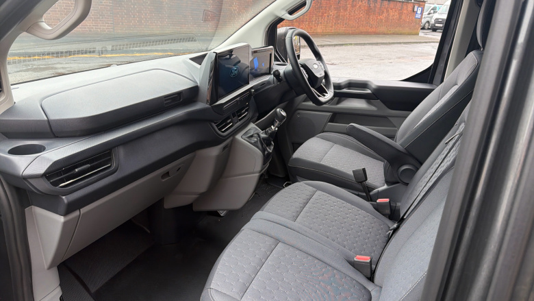 Ford Transit Custom 280 L1 Diesel Fwd 2.0 EcoBlue 136ps H1 Van Limited